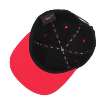 Load image into Gallery viewer, Snapback Hat
